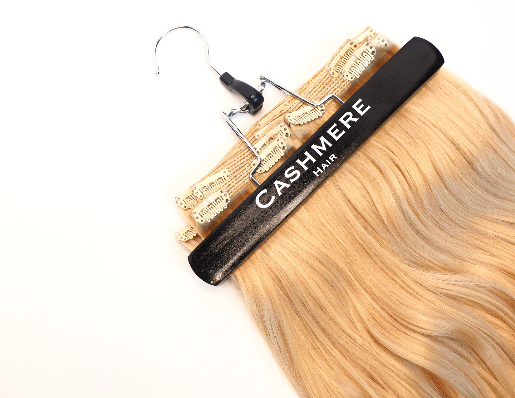 Top Reasons Why You Need Clip In Hair Extensions - CASHMERE HAIR