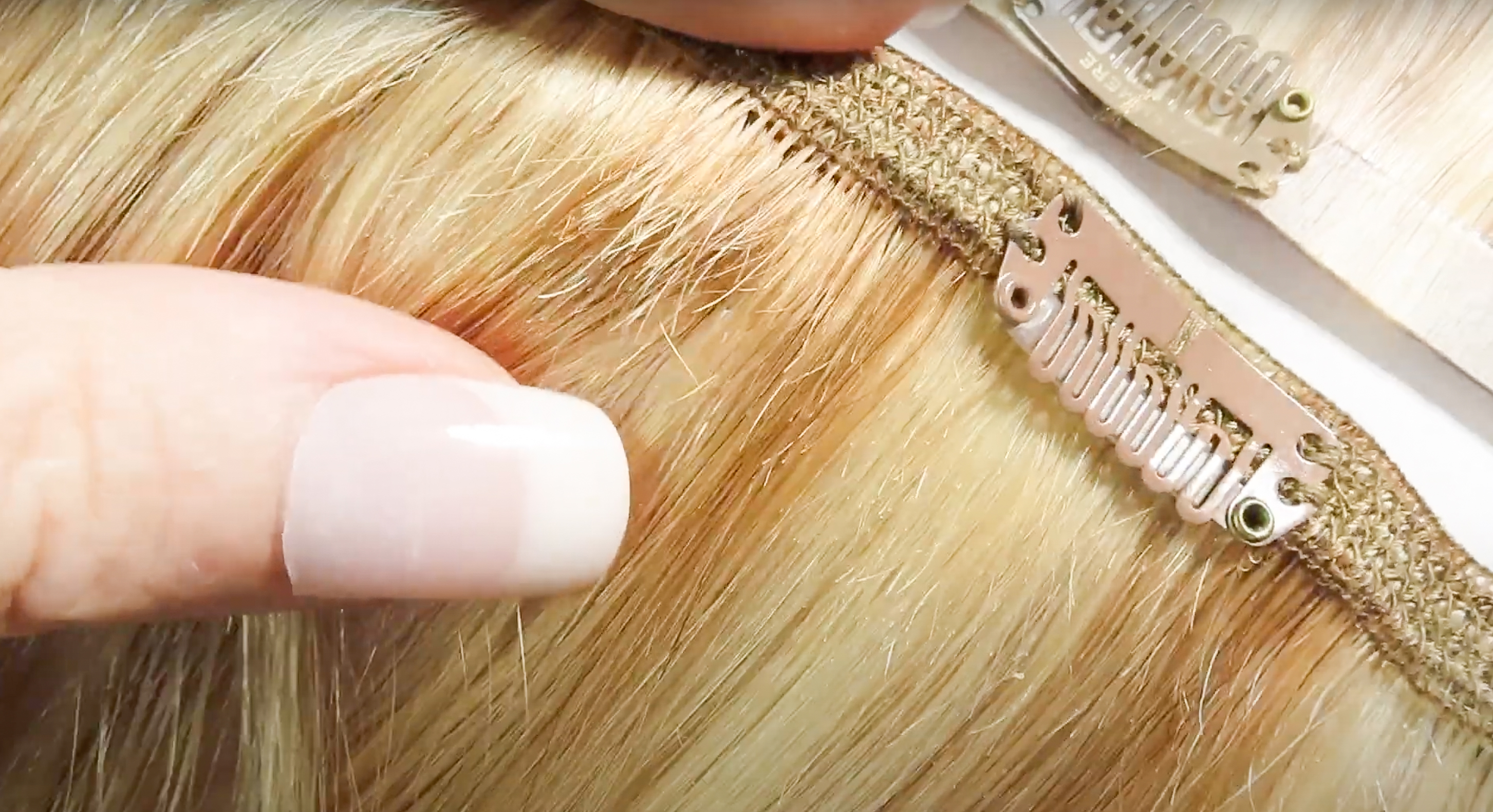 CASHMERE HAIR Seamless vs Classic Clip in hair extensions comparison